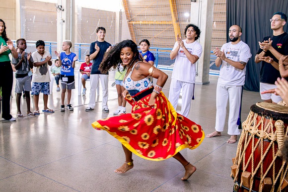 Samba de Roda do projeto Cadência Cultural no Clube CDC Curtiball